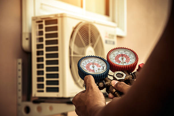 Professional Hvac Maintenance technician working in Adkins, TX